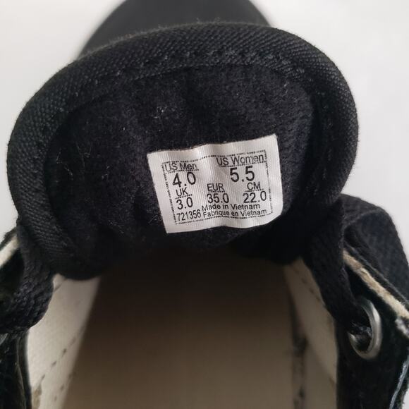 VANS Off The Wall SIZE 4 (MENS) 5.5 (WOMEN) Youth Lace Up Sneakers Black - Picture 9 of 13